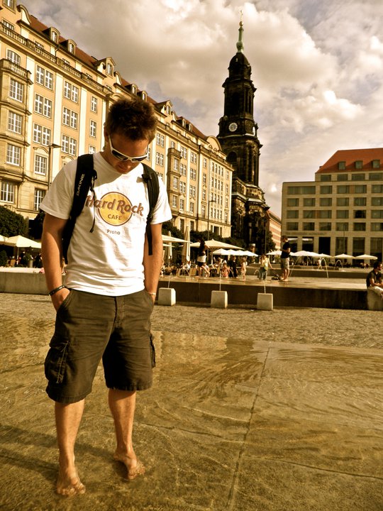 251647_2239674359622_1480928465_2483812_5967586_n